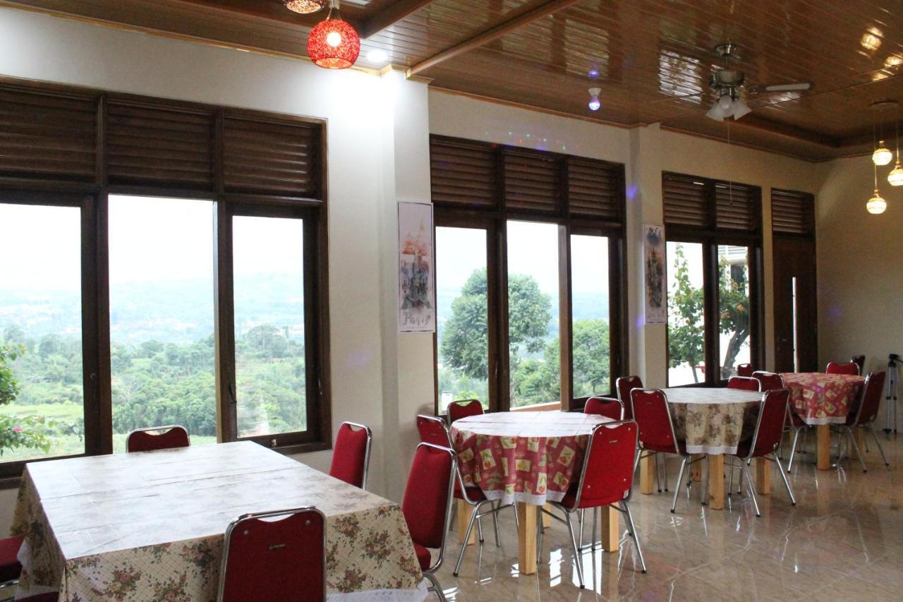 Villa Bukit Berkat Богор Экстерьер фото