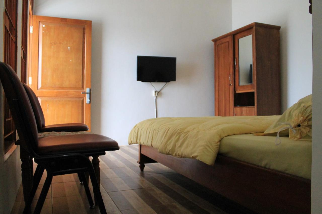 Villa Bukit Berkat Богор Экстерьер фото